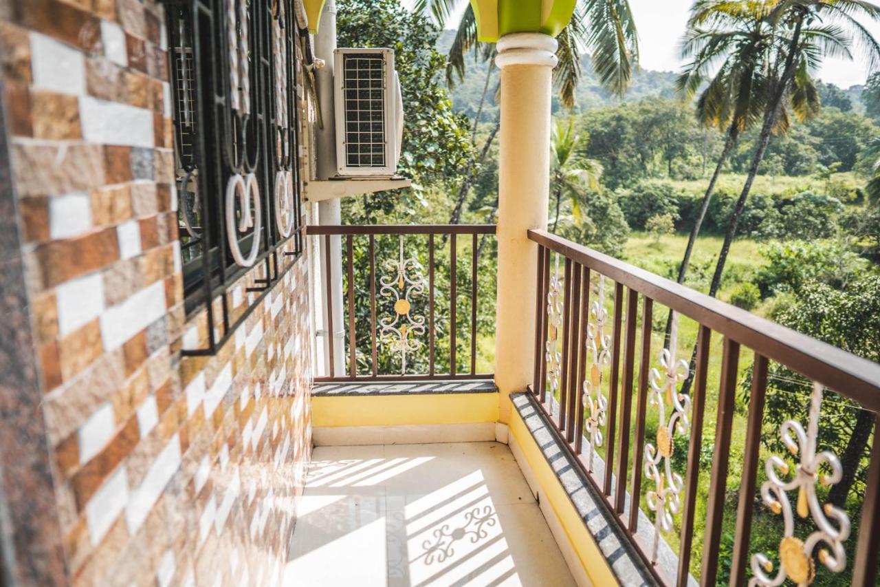 Dhanashree Riverview Hotel Corgao Екстериор снимка