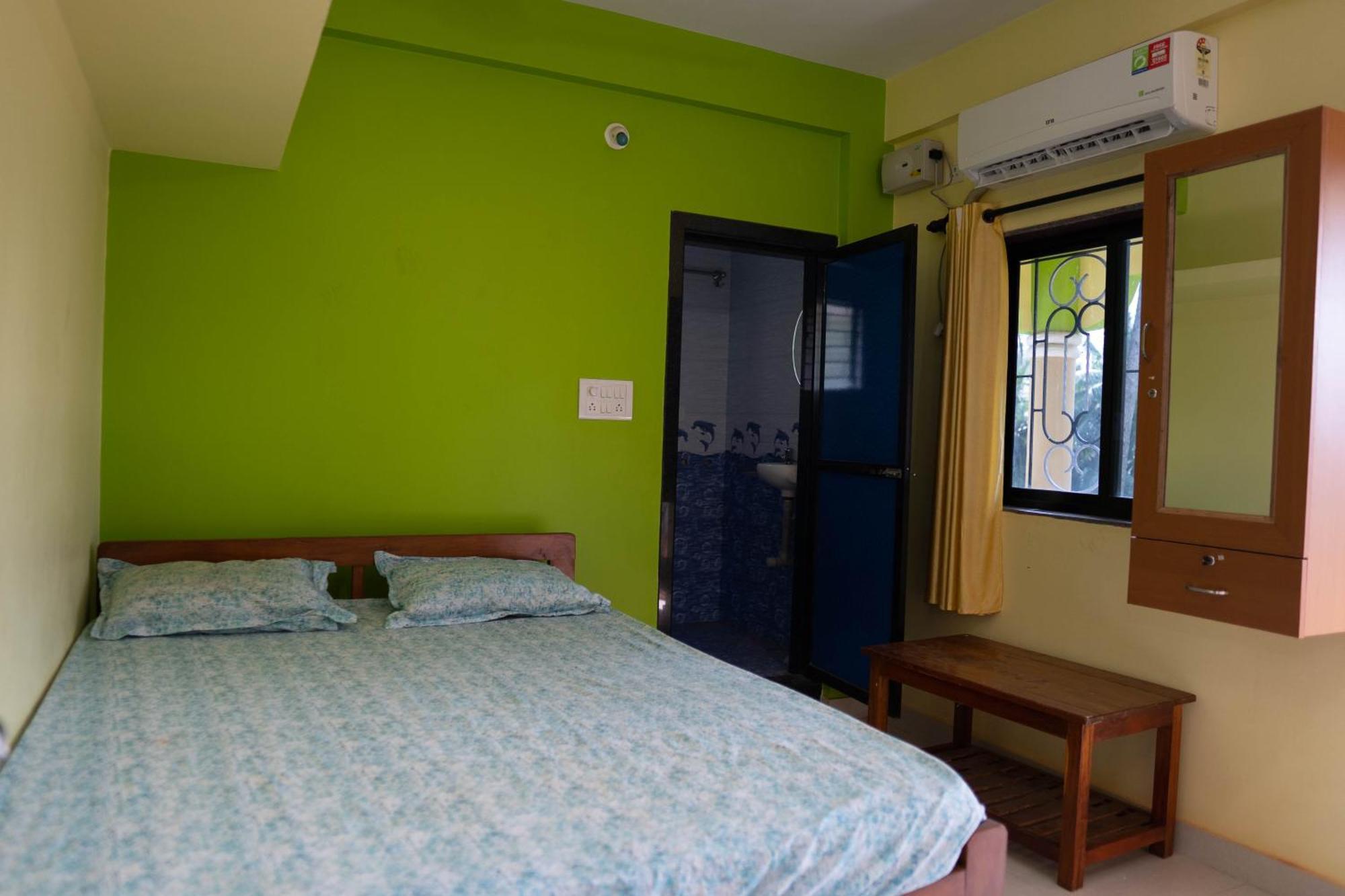 Dhanashree Riverview Hotel Corgao Екстериор снимка